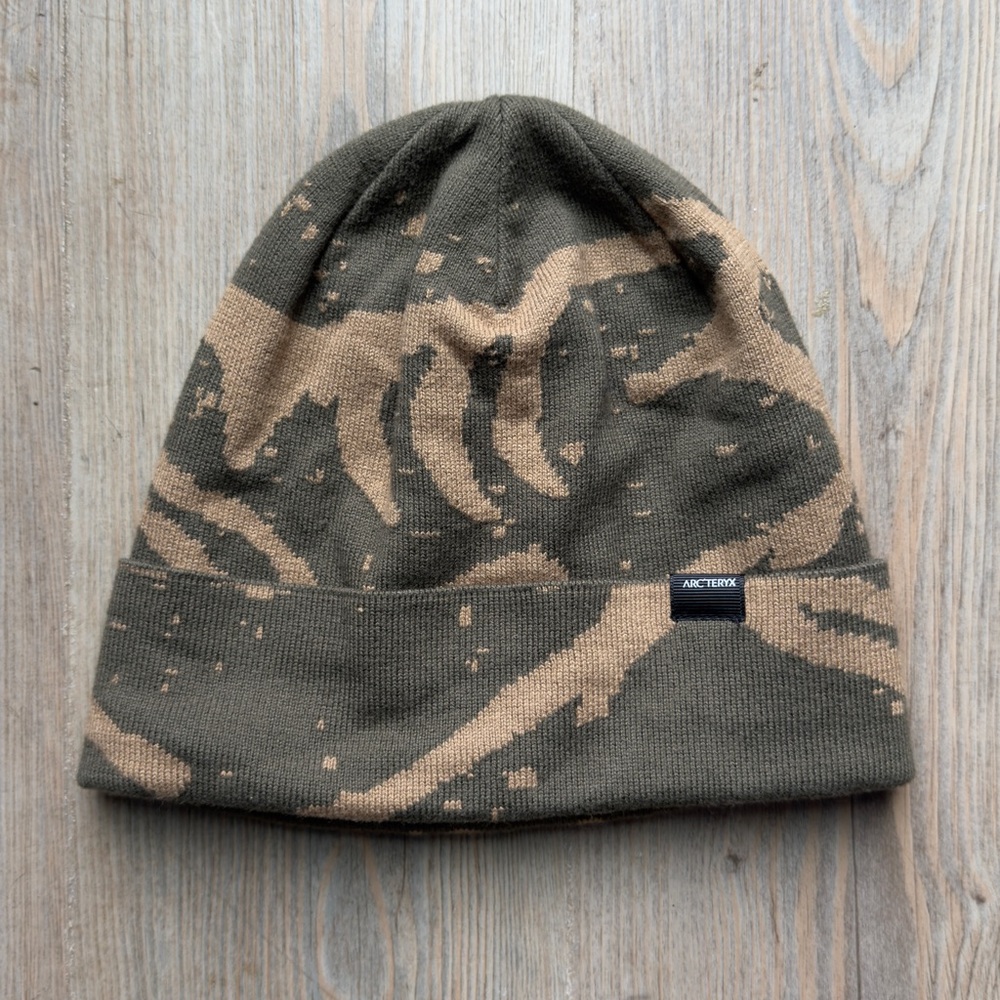 Arc'teryx Olive & Tan Camo Knit Beanie